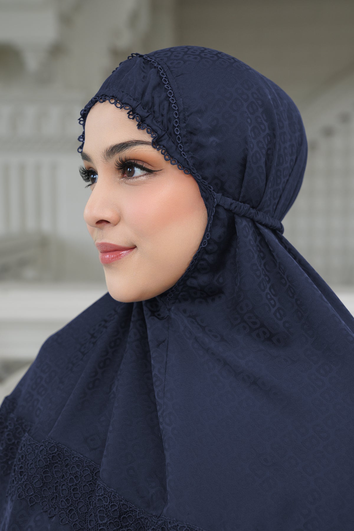 Safa Prayer Robe - Navy