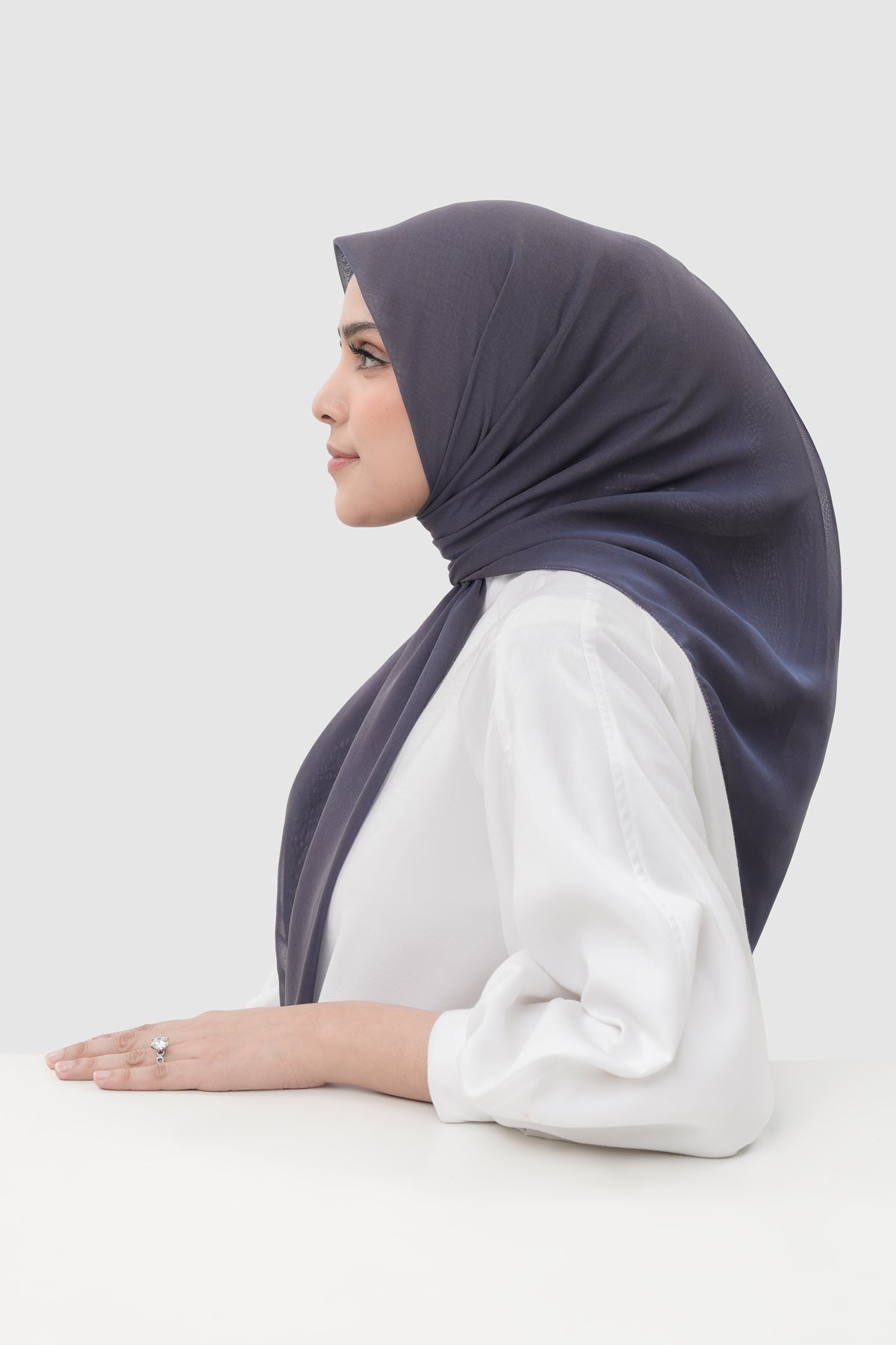 Sunday Square - Indigo