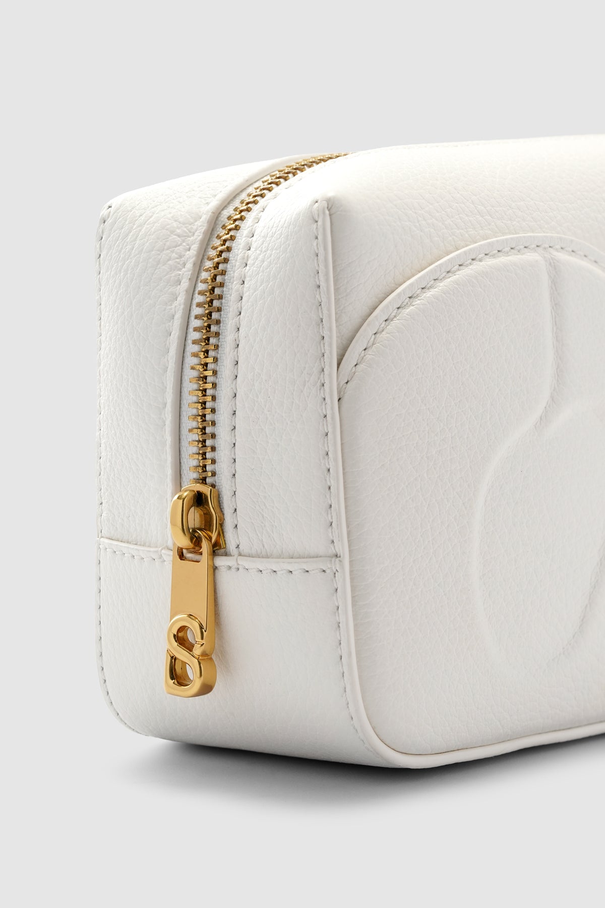 Kyla Pouch - Broken White