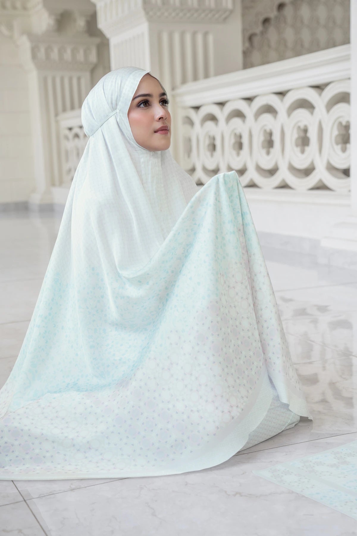 Haramain 2 Prayer Robe - Holy