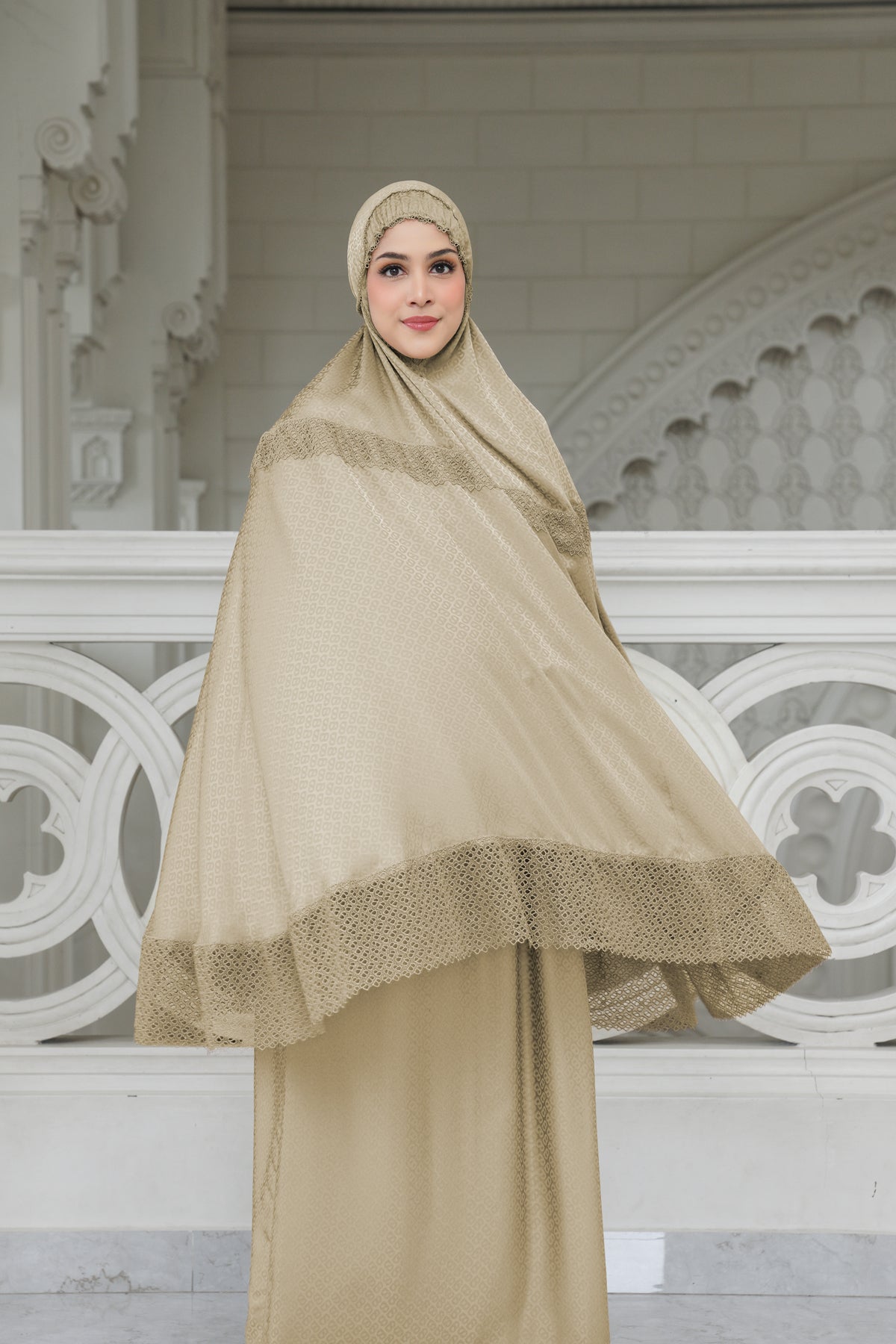 Safa Prayer Robe - Beige