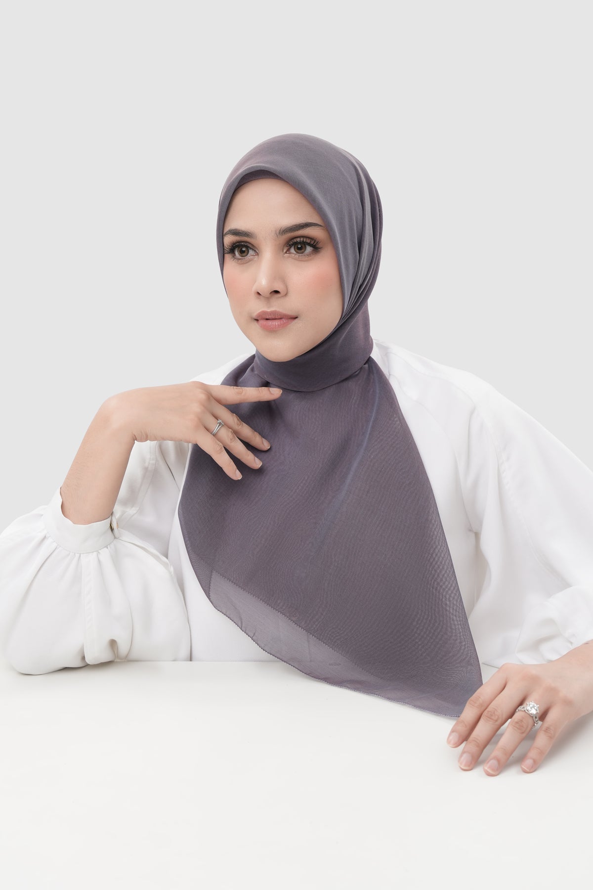 Sunday Square - Horizon