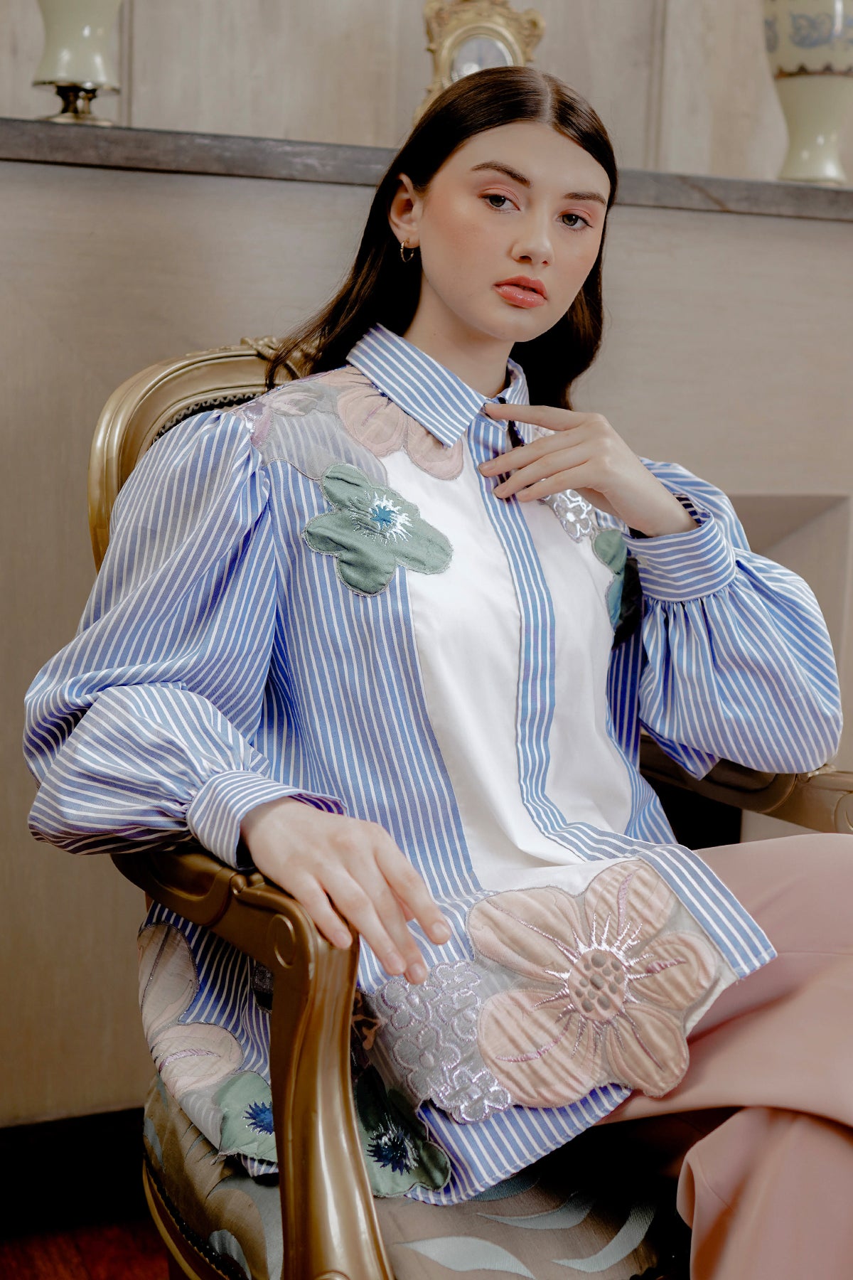 Anca Embroidery Shirt - Lilac