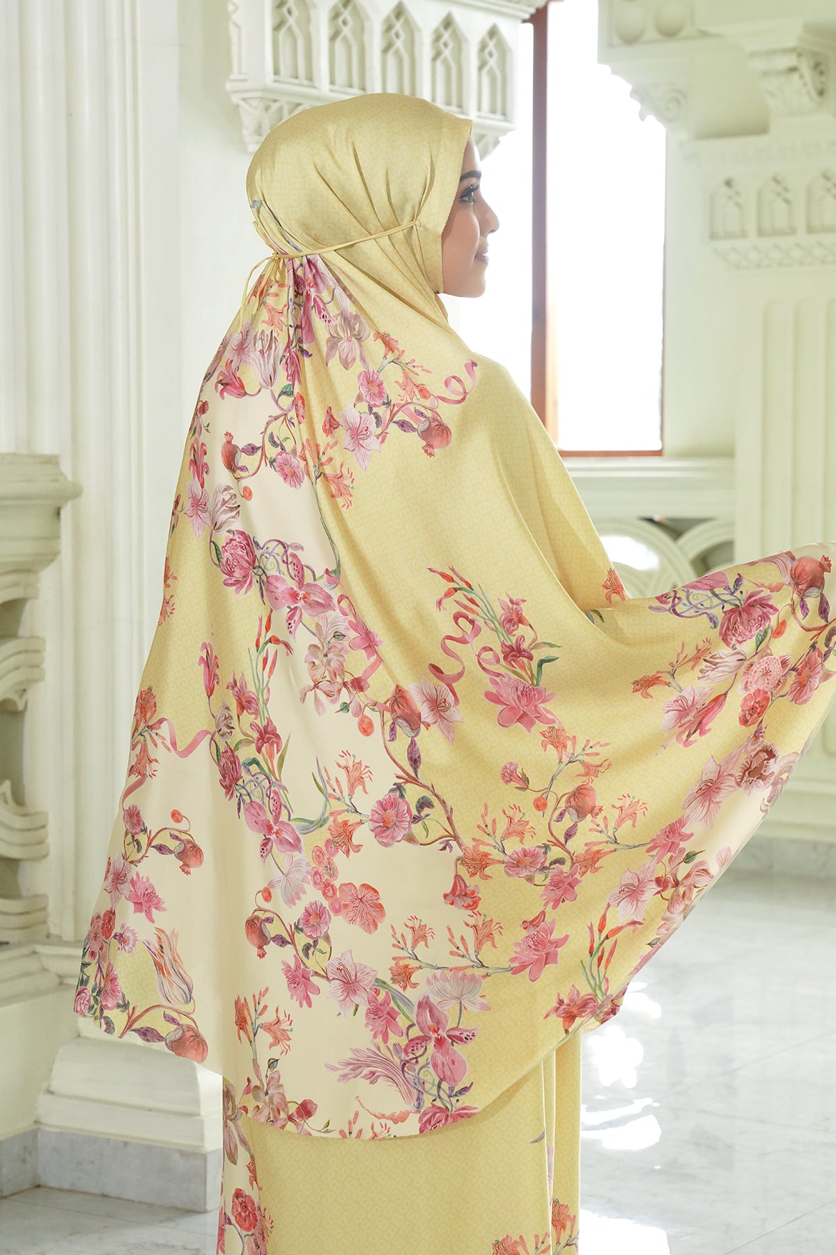 Ra Robe Farra Prayer Robe - Mimosa – Buttonscarves