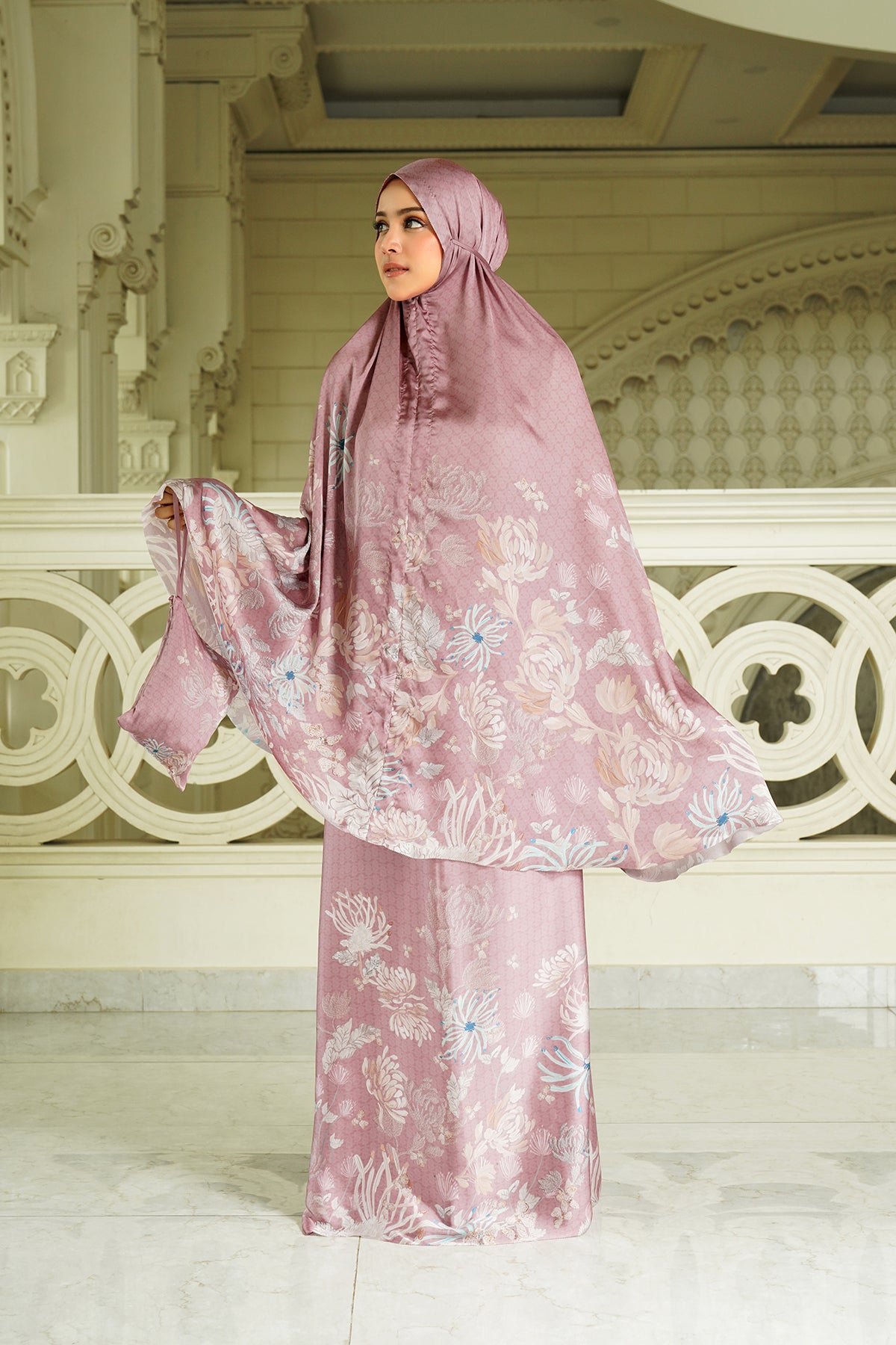 Prayer Robe Hermosa Prayer Robe - Dahlia – Buttonscarves