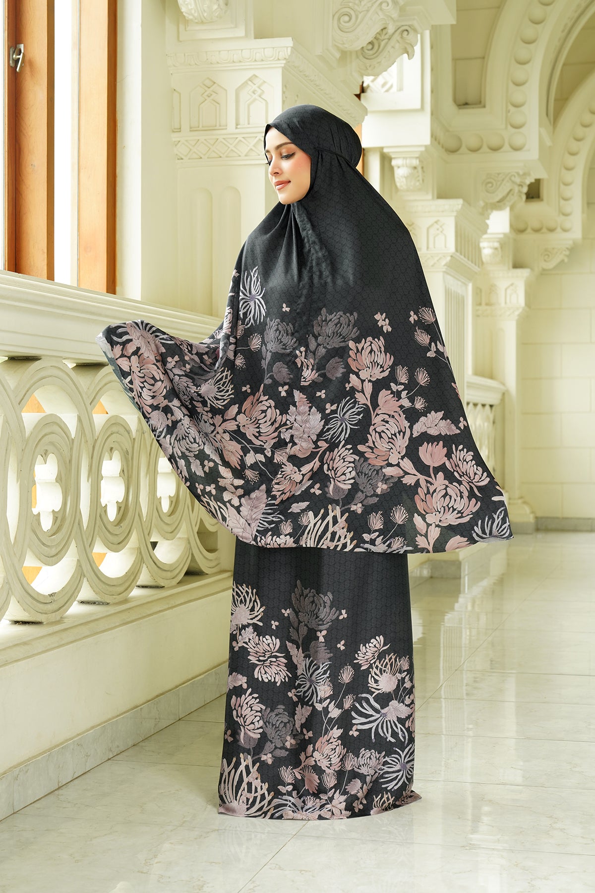 Praying Robe Hermosa Prayer Robe - Tonka Bean – Buttonscarves