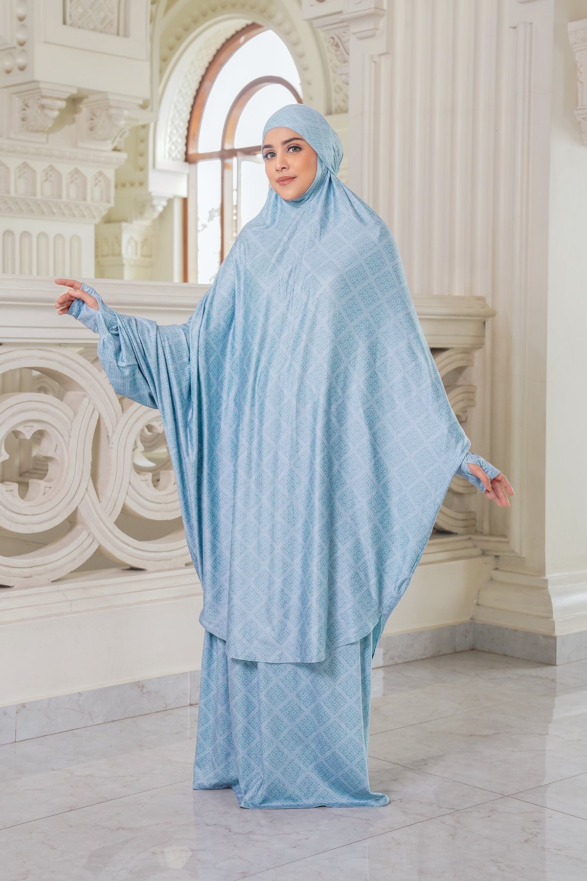 Praying Robe Lacorde Prayer Robe - Blue – Buttonscarves