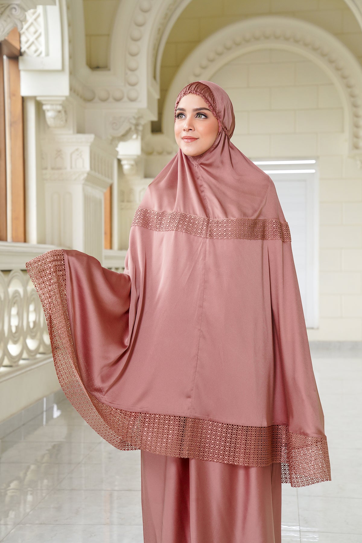 Old Faith Robe Lavish Prayer Robe - Old Rose – Buttonscarves