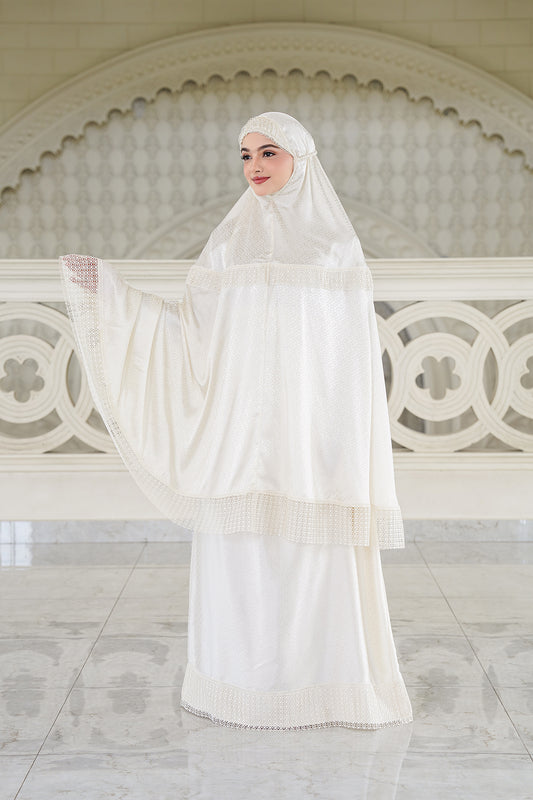Lavish Tapis Prayer Robe - Tofu