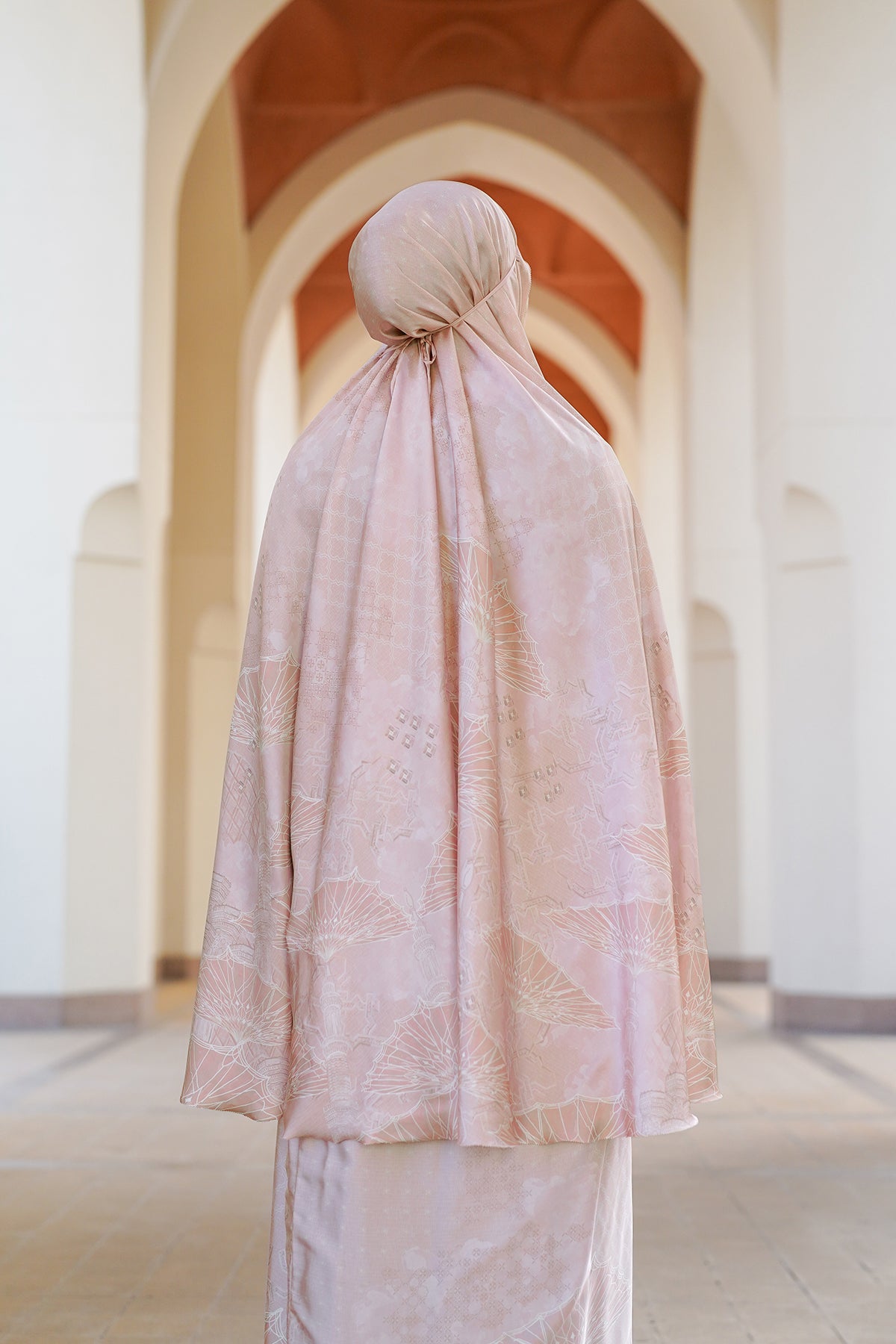 Medina 2 Prayer Robe - Love