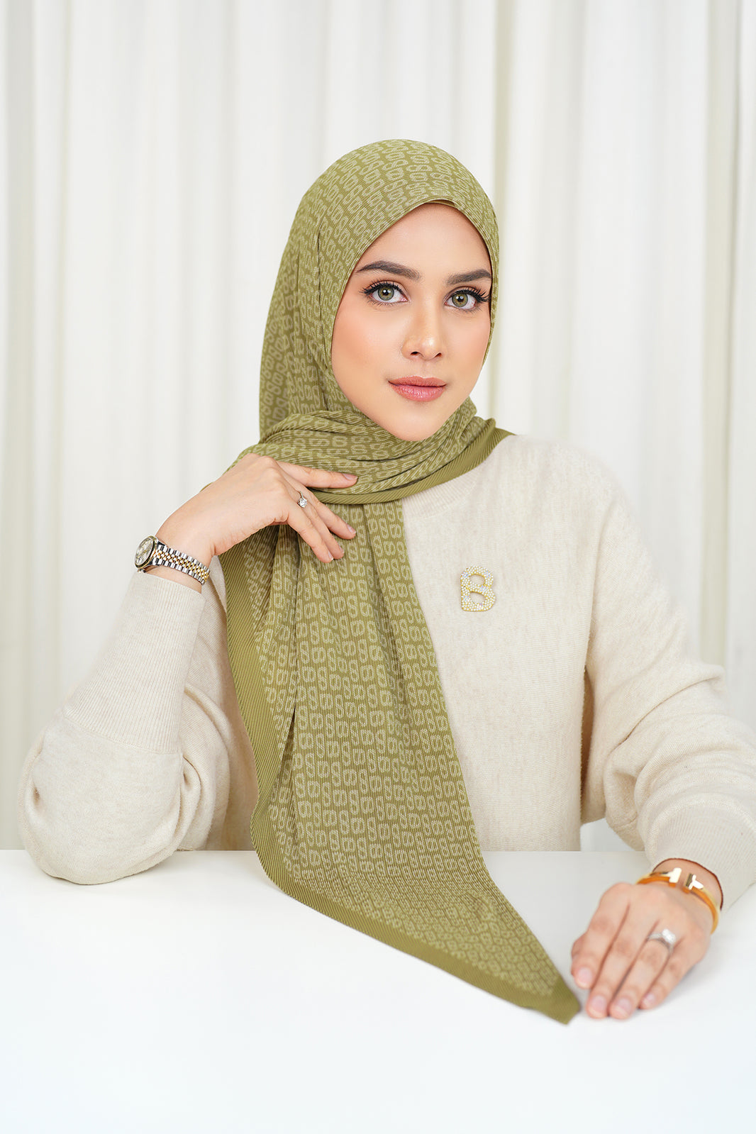 buttonscarves hijab