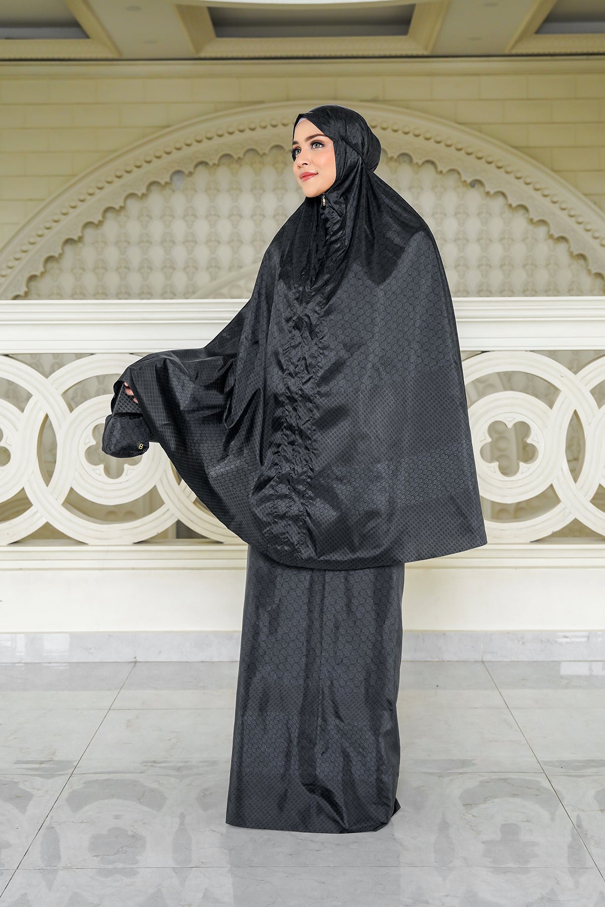 Prayer Robe Wicker Capsule Prayer Robe - Black – Buttonscarves