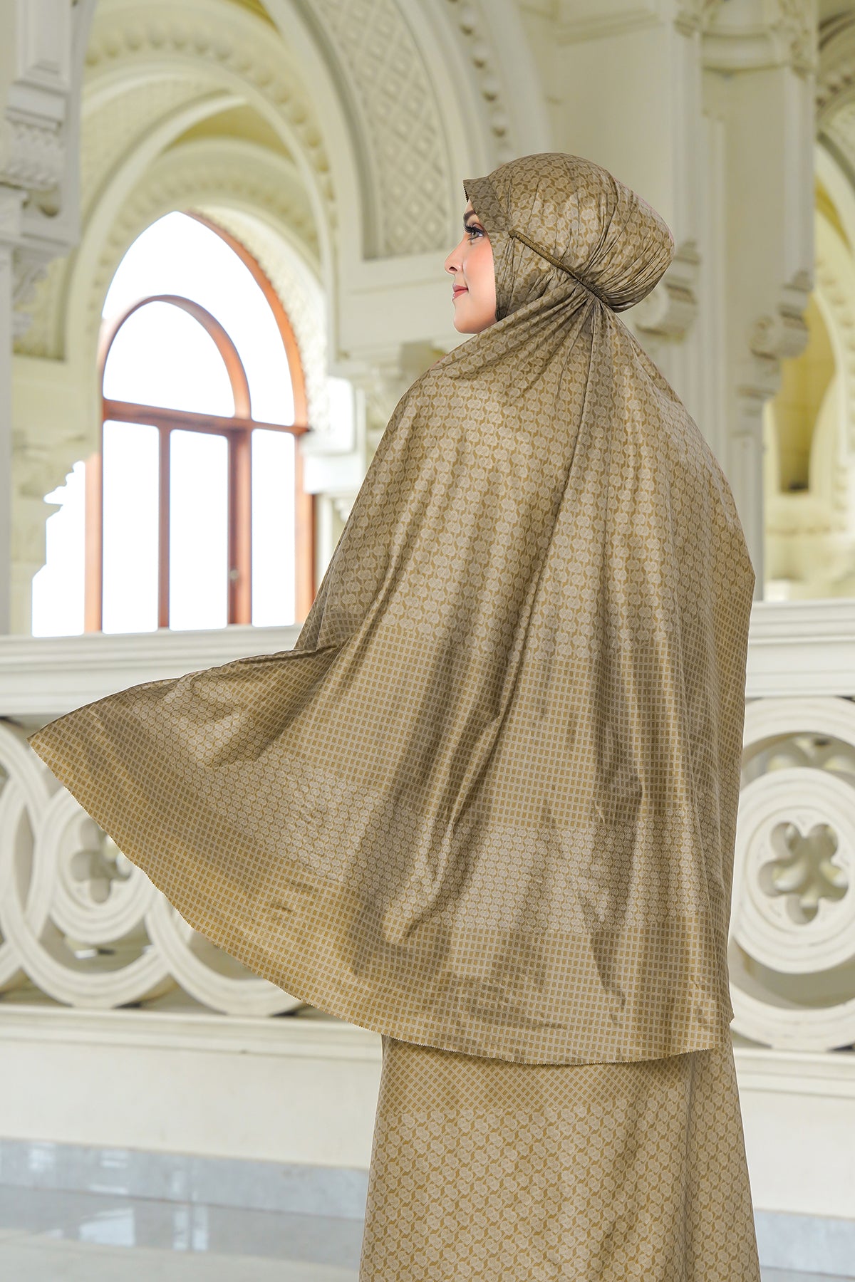 Praying Robe Wicker Capsule Prayer Robe - Olive – Buttonscarves