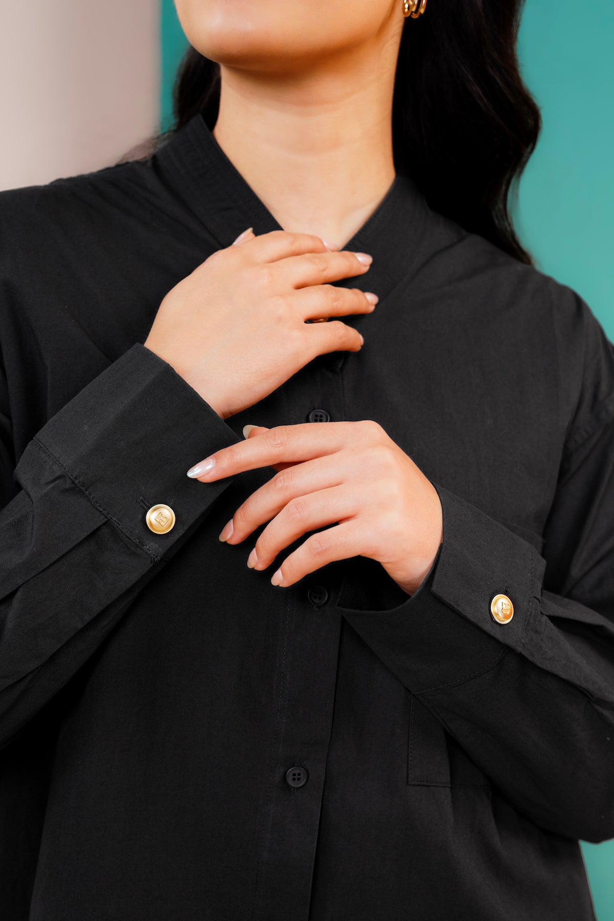 Lona Shirt - Black – Buttonscarves