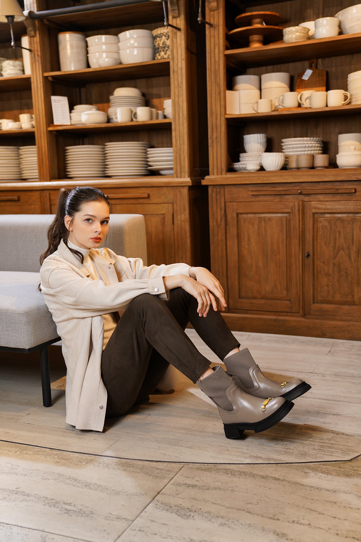 Chelsea Boots - Taupe