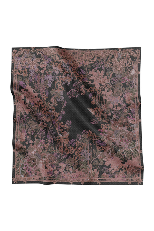 The Palace Voile Square - Royale