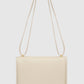 Bagian belakang tas Buttonscarves Alba Bag Medium warna putih chalk