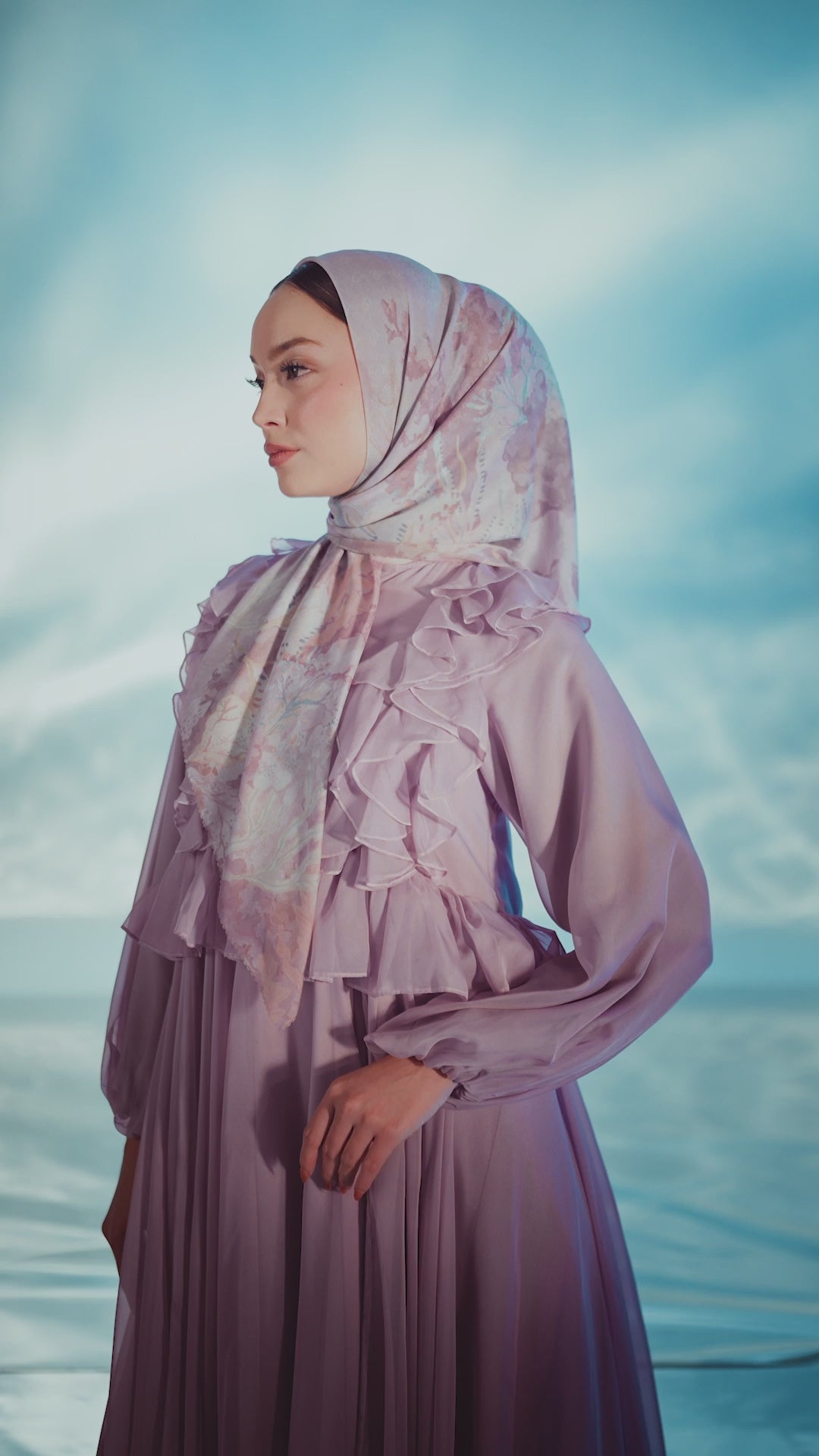 buttonscarves Under The Sea - Jellyfish - video review