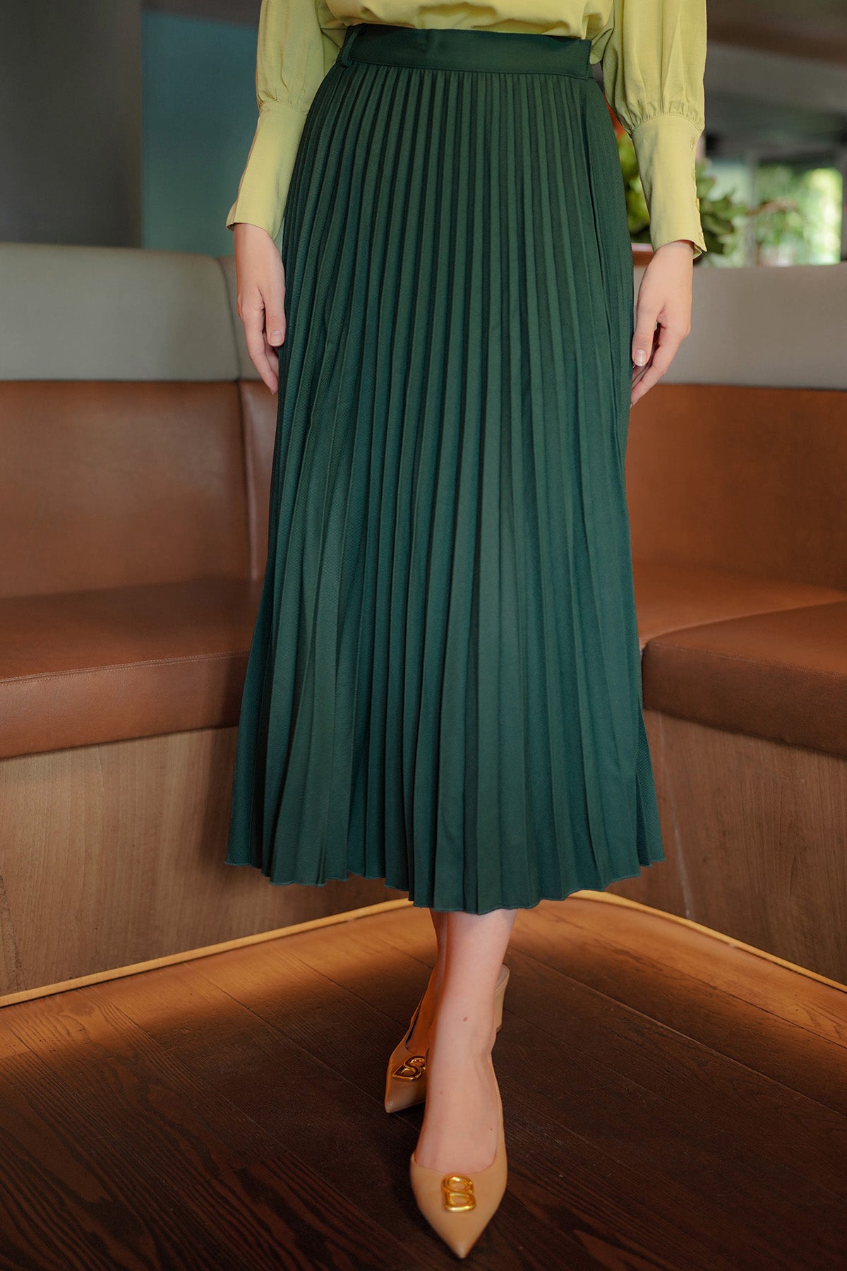 Cleo Pleated Skirt - Evergreen