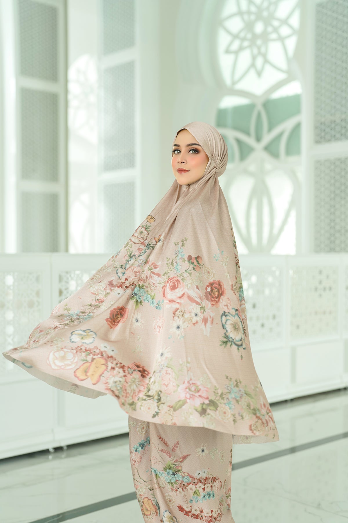 Praying Robe Blume Prayer Robe - Moonlight – Buttonscarves