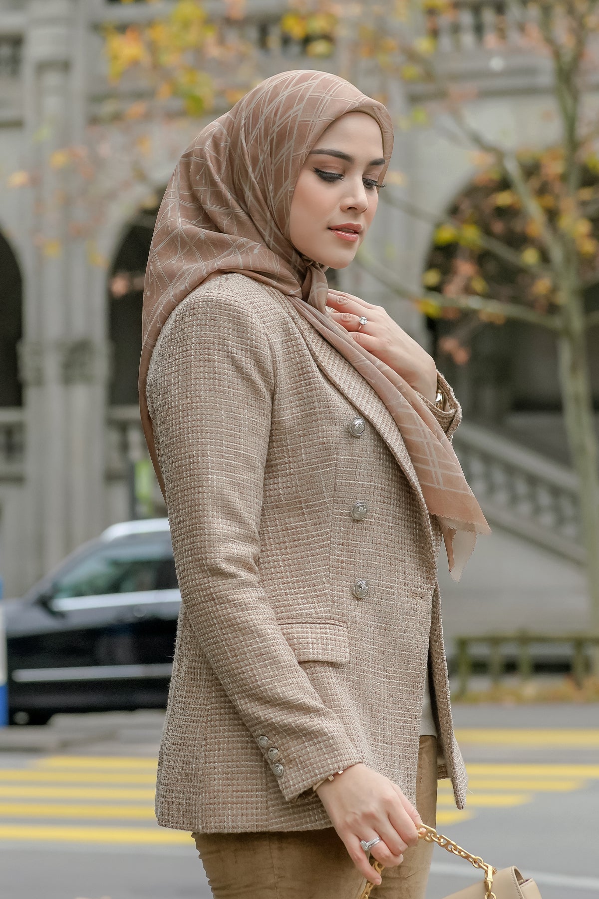 Louvre Genişletilmiş Kare - Buzlu Kahve