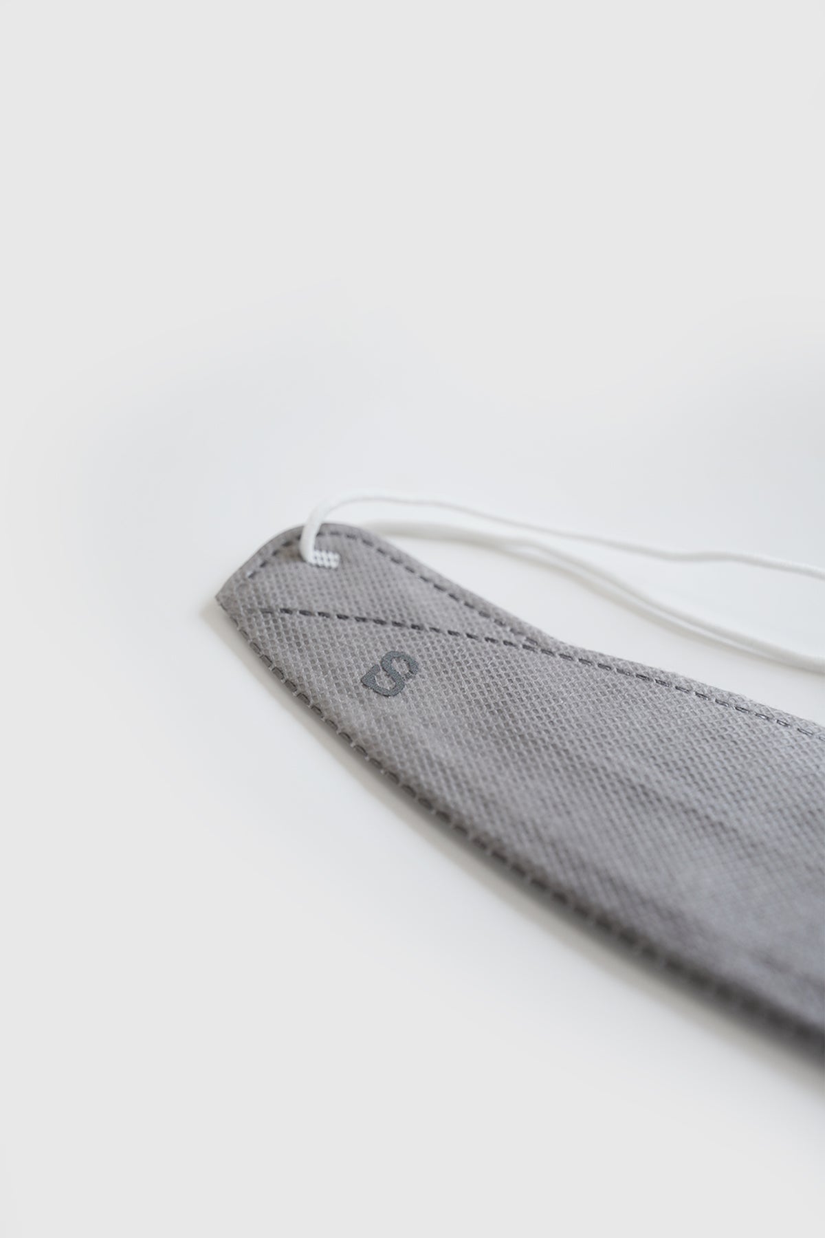 Buttonscarves Disposable Mask - Grey