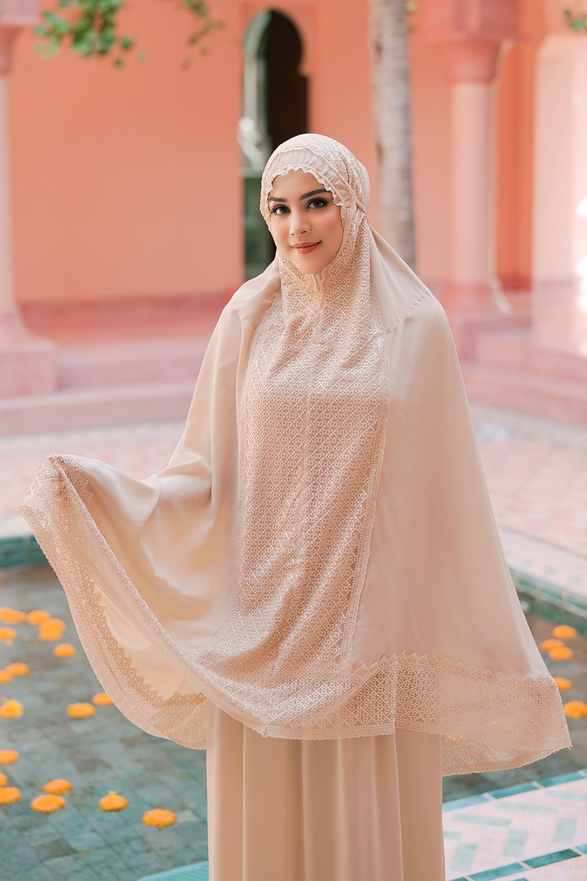 Praying Robe Signature Lace Prayer Robe - Khaki – Buttonscarves