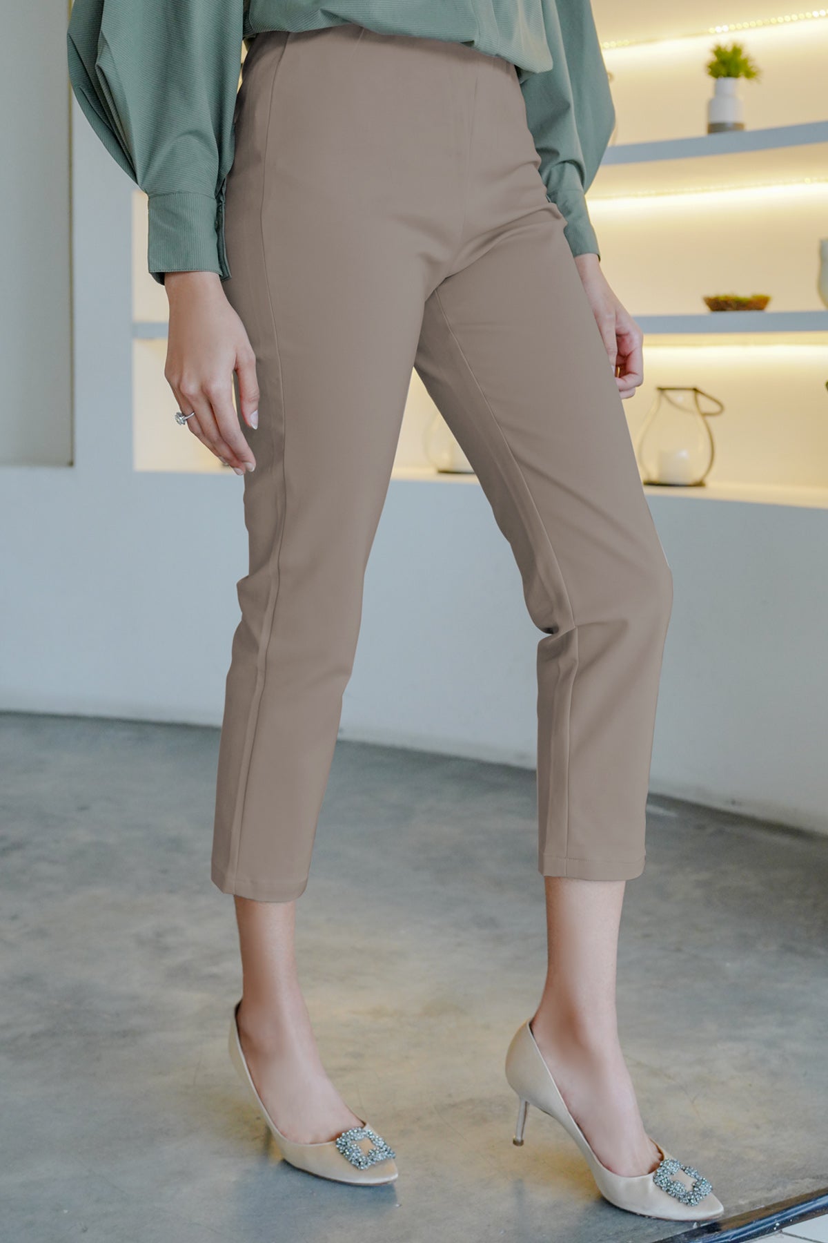 Basic Ankle Pants - Taupe