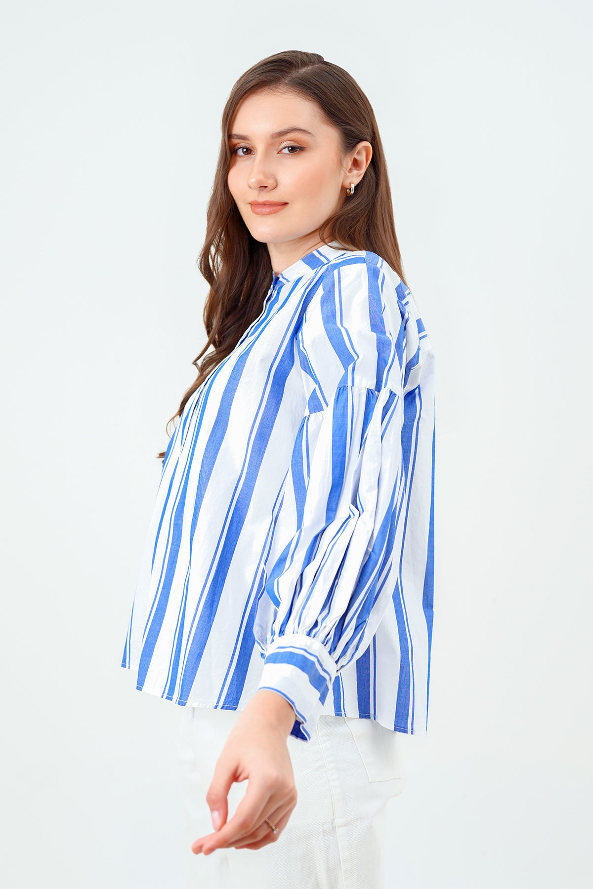 Cera Shirt - White/Blue