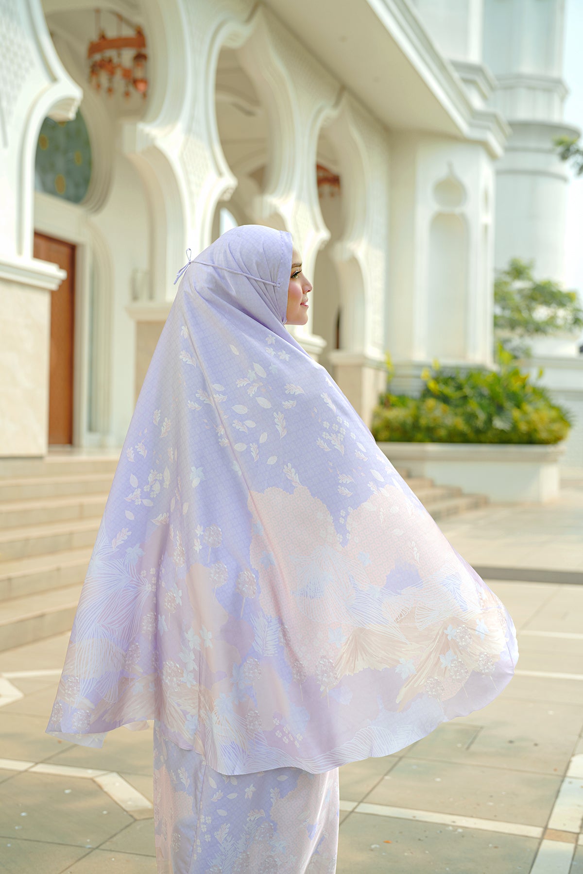Isdel Robe Iseltwald Prayer Robe - Violet – Buttonscarves